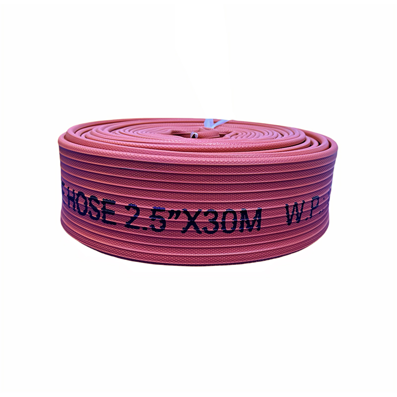 Természetes gumi lapos tömlő – időjárásálló és kopásálló kültéri használatra